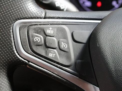 Used 2022 Chevrolet Malibu LT image 11