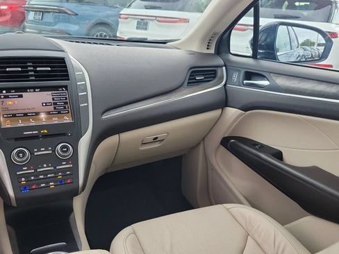Certified 2019 Lincoln MKC Reserve FWD image 22