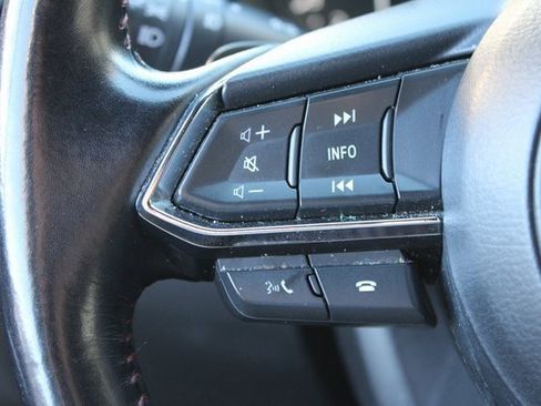 Used 2023 MAZDA CX-9 Carbon Edition image 13