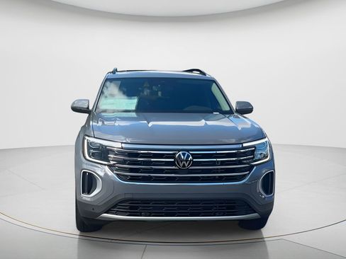 New 2026 Volkswagen Atlas SE image 3