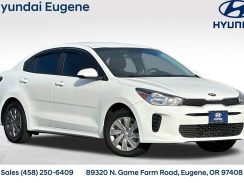 Used 2019 Kia Rio S image 1