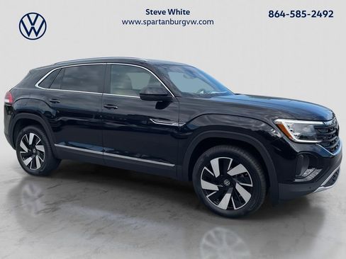 New 2026 Volkswagen Atlas Cross Sport SEL AWD/4WD image 1
