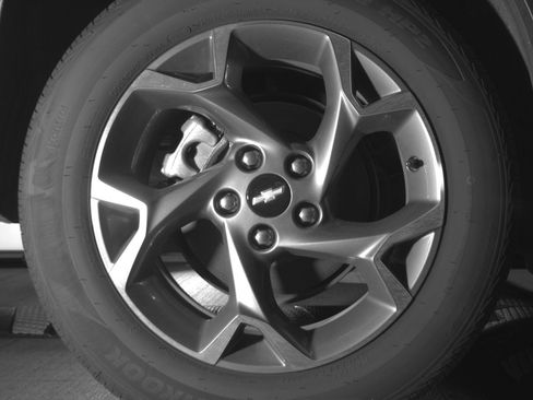 Used 2025 Chevrolet Trax LT image 15