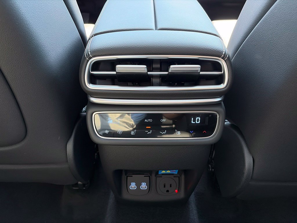 New 2026 Genesis GV80 2.5T Prestige AWD/4WD image 23