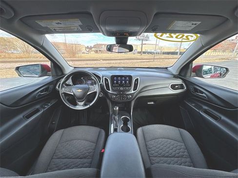 Used 2021 Chevrolet Equinox LT image 20