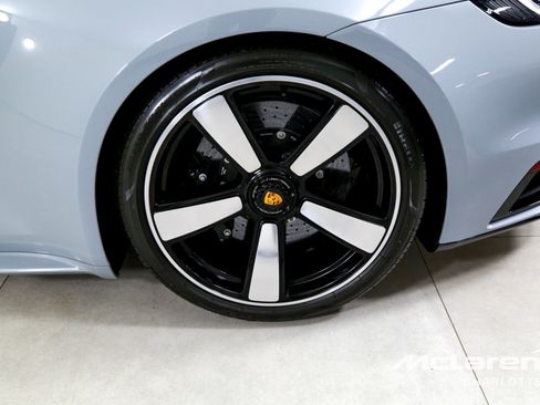 Used 2023 Porsche 911 Sport Classic RWD image 25