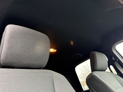 Used 2021 RAM 2500 Big Horn w/ Level 2 Equipment Group image 20