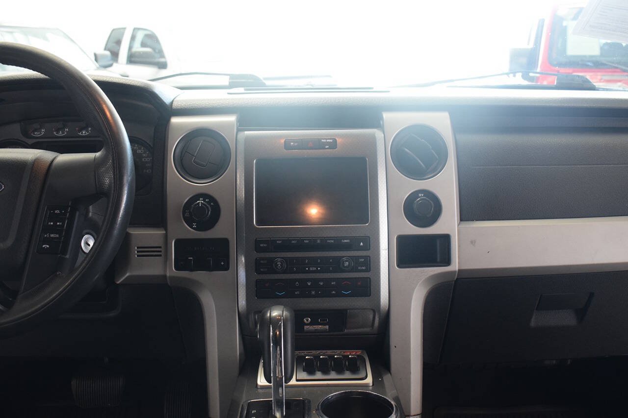 Used 2011 Ford F150 Raptor w/ Raptor Luxury Pkg AWD/4WD image 44