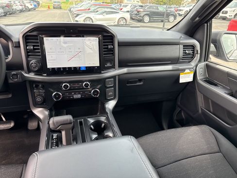 New 2026 Ford F150 XLT image 9