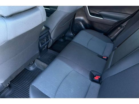 Used 2024 Toyota RAV4 XLE FWD image 13