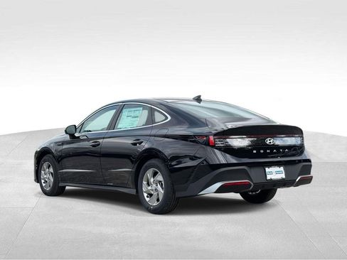 New 2026 Hyundai Sonata SE image 3