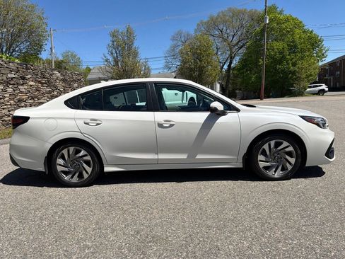 Used 2024 Subaru Legacy Limited AWD/4WD image 2