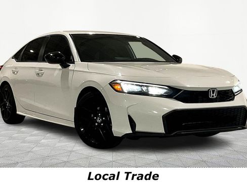 Used 2025 Honda Civic Sport image 3