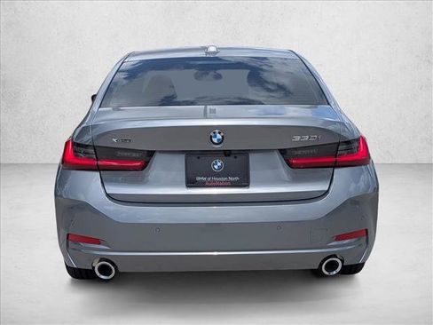 Used 2026 BMW 330i xDrive Sedan w/ Premium Package AWD/4WD image 7