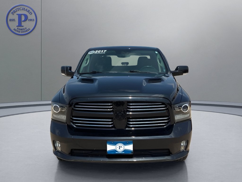 Used 2017 RAM 1500 Sport w/ Black Ram 1500 Sport Group AWD/4WD image 2