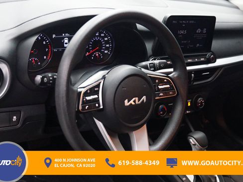 Used 2024 Kia Forte LXS FWD image 18