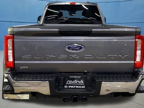 Used 2025 Ford F350 XLT image 10
