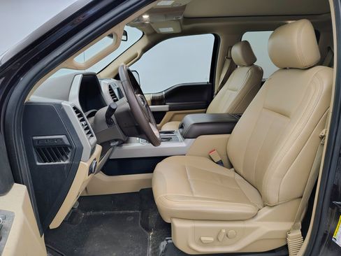 Used 2019 Ford F150 Lariat AWD/4WD image 11