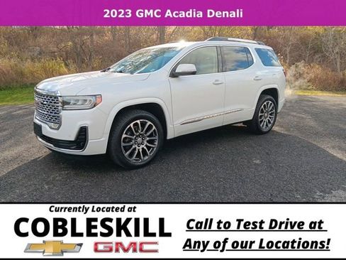 Used 2023 GMC Acadia Denali w/ Trailering Package image 9