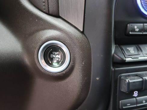 Certified 2023 GMC Sierra 3500 Denali image 25