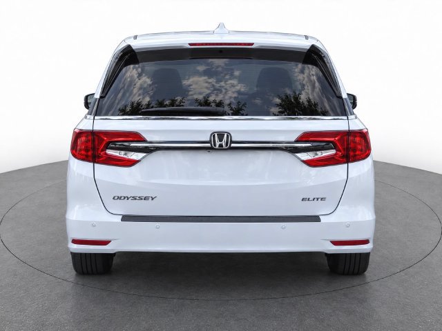 Used 2022 Honda Odyssey Elite image 7