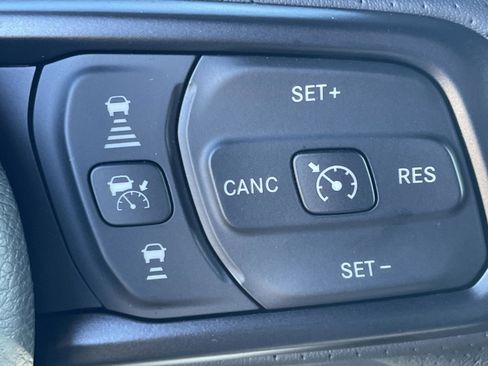 New 2025 Jeep Wrangler Unlimited Rubicon 392 image 23