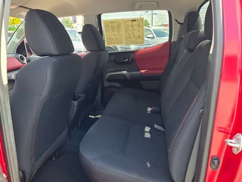 Used 2021 Toyota Tacoma SR5 RWD image 6