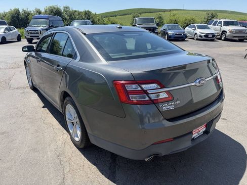Used 2016 Ford Taurus SEL w/ Equipment Group 201A FWD image 3