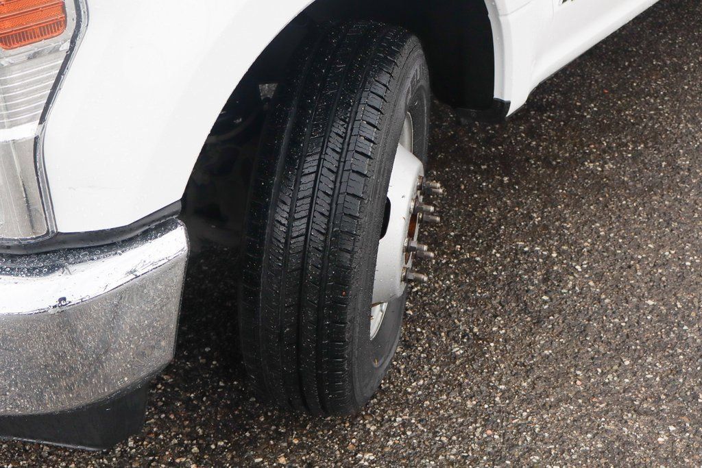 Used 2021 Ford F350 XL w/ Power Equipment Group RWD image 49