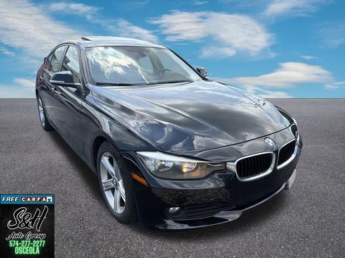 Used 2013 BMW 320i xDrive Sedan AWD/4WD image 4
