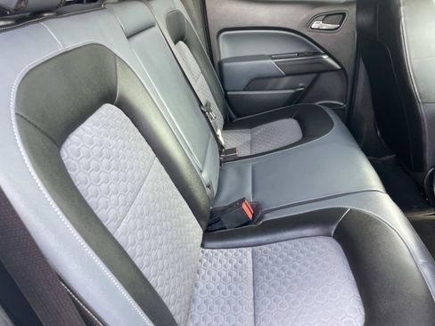 Used 2016 Chevrolet Colorado Z71 AWD/4WD image 24