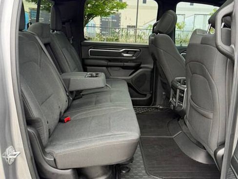 Used 2019 RAM 1500 Big Horn AWD/4WD image 20