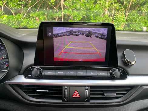 Used 2023 Kia Forte LXS FWD image 18