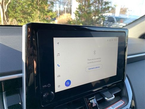 Used 2024 Toyota Corolla Cross XSE image 21