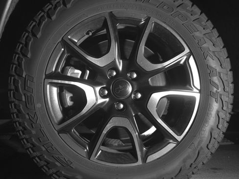 Used 2025 Jeep Compass Trailhawk AWD/4WD image 9