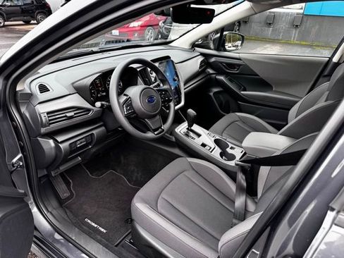 Used 2025 Subaru Crosstrek 2.0i Premium image 11