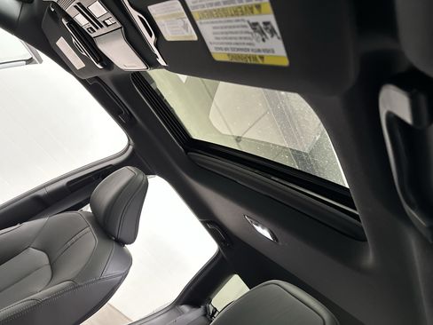 New 2026 Subaru Outback Touring XT AWD/4WD image 22