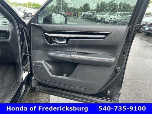 Used 2024 Honda CR-V Sport Touring image 15