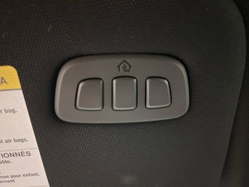 Used 2025 Lincoln Aviator Reserve w/ Equipment Group 201A image 28