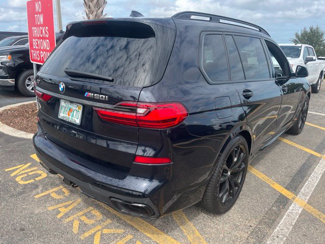 Used 2022 BMW X7 M50i w/ Dynamic Handling Package AWD/4WD image 6