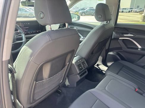 Used 2025 Audi Q5 Premium w/ Convenience Package AWD/4WD image 14