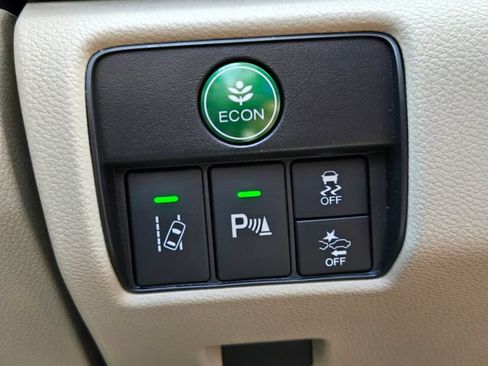 Used 2017 Honda Accord Touring image 26