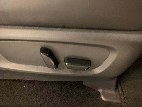 Used 2022 Nissan Pathfinder SL w/ SL Premium Package image 62