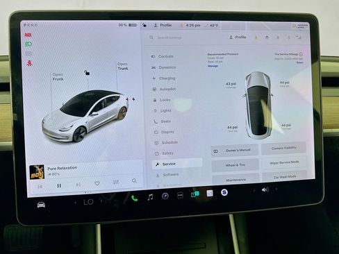 Used 2019 Tesla Model 3 Standard Range image 38