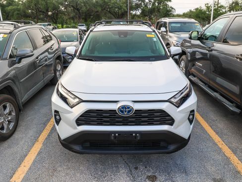 Certified 2024 Toyota RAV4 XLE Premium AWD/4WD image 5
