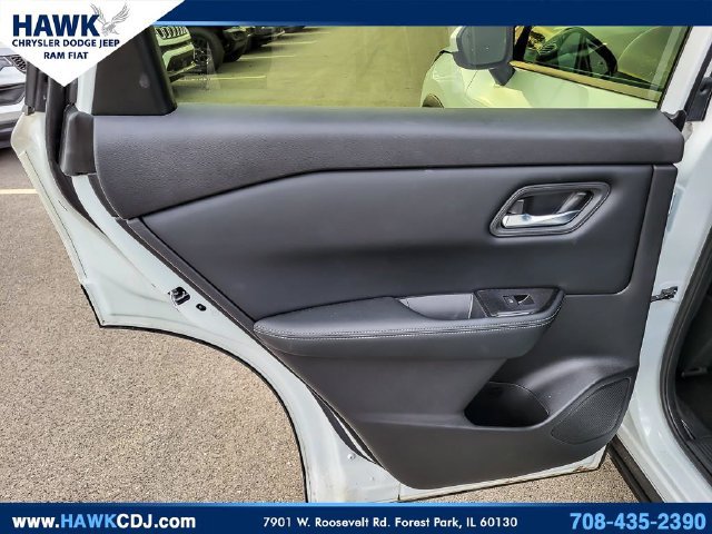 Used 2026 Nissan Rogue SV AWD/4WD image 25