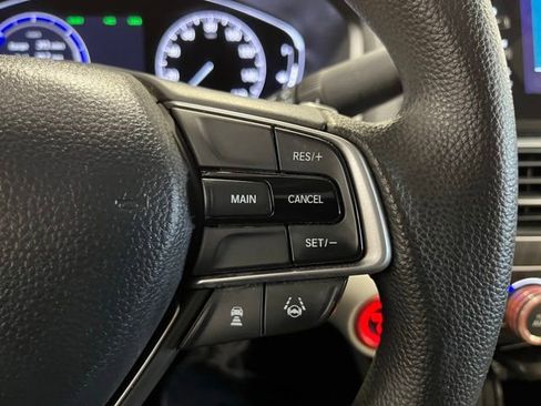 Used 2020 Honda Accord EX image 24