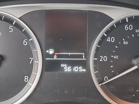 Certified 2021 Nissan Kicks S image 3