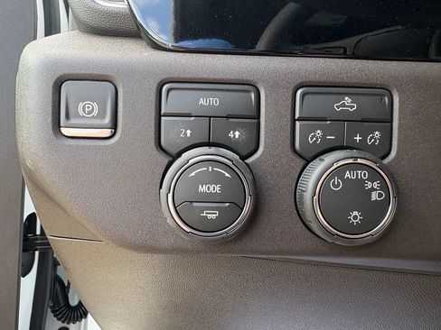 New 2026 Chevrolet Silverado 1500 LT w/ All Star Edition Plus AWD/4WD image 18
