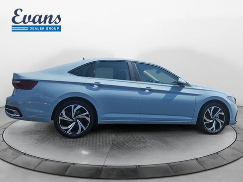 New 2025 Volkswagen Jetta SEL FWD image 8
